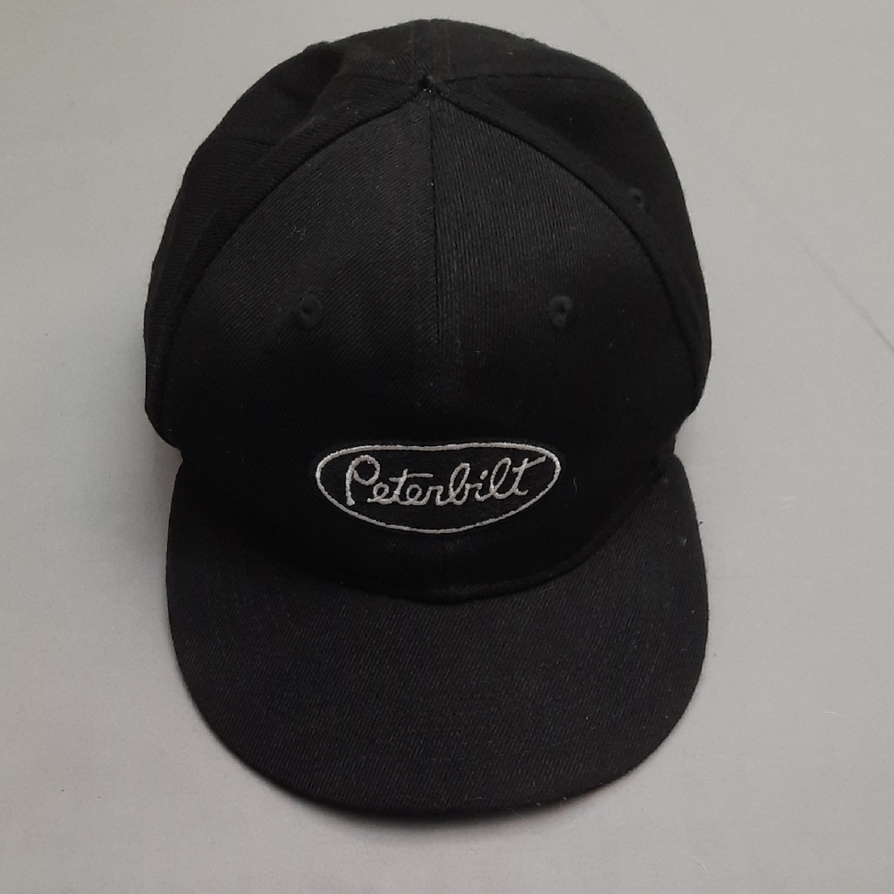 Peterbilt Black Cap